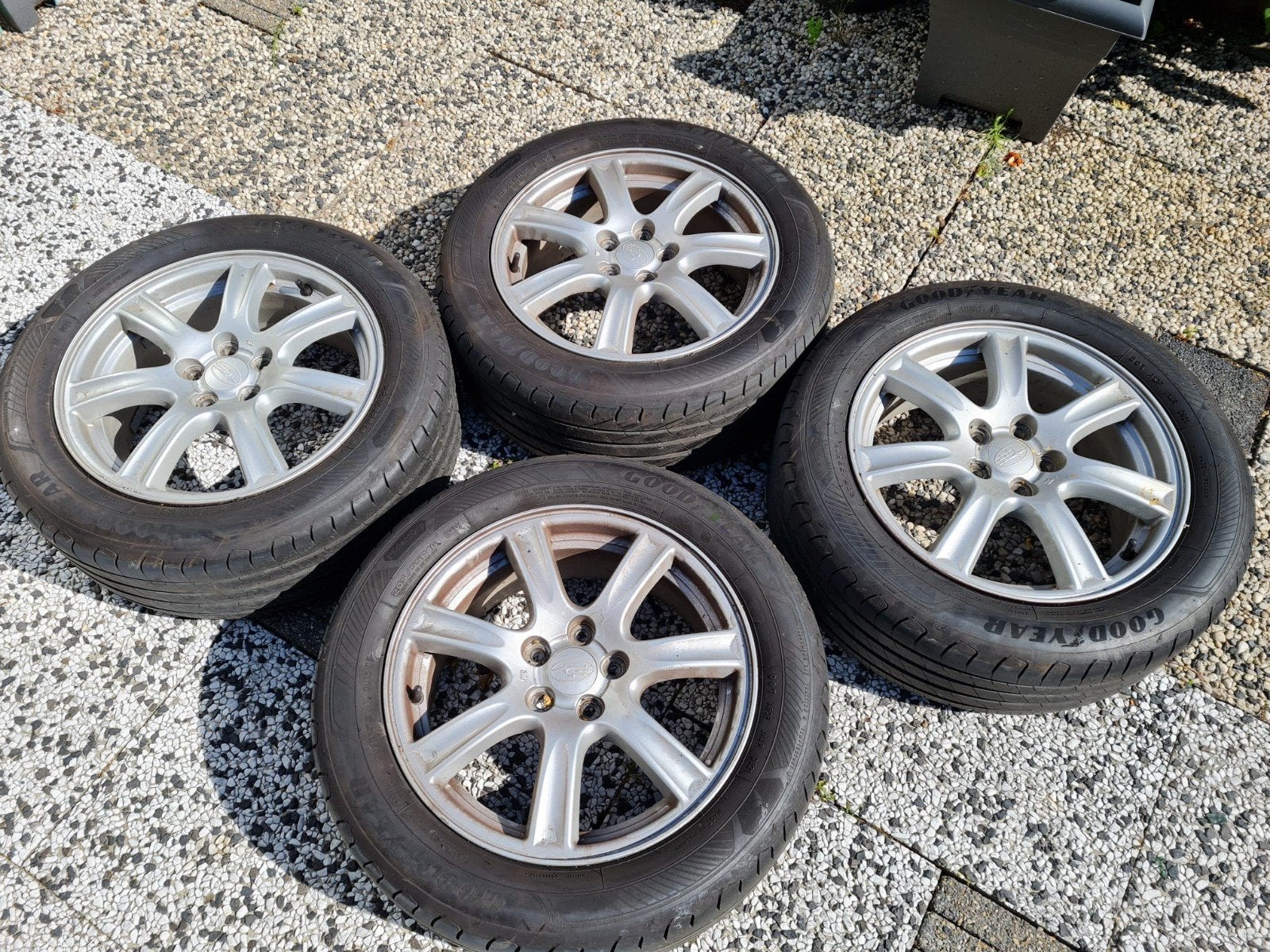 Subaru Impreza 16 inch velgen 5x100 met Goodyear banden, Auto-onderdelen, Ophalen, Gebruikt