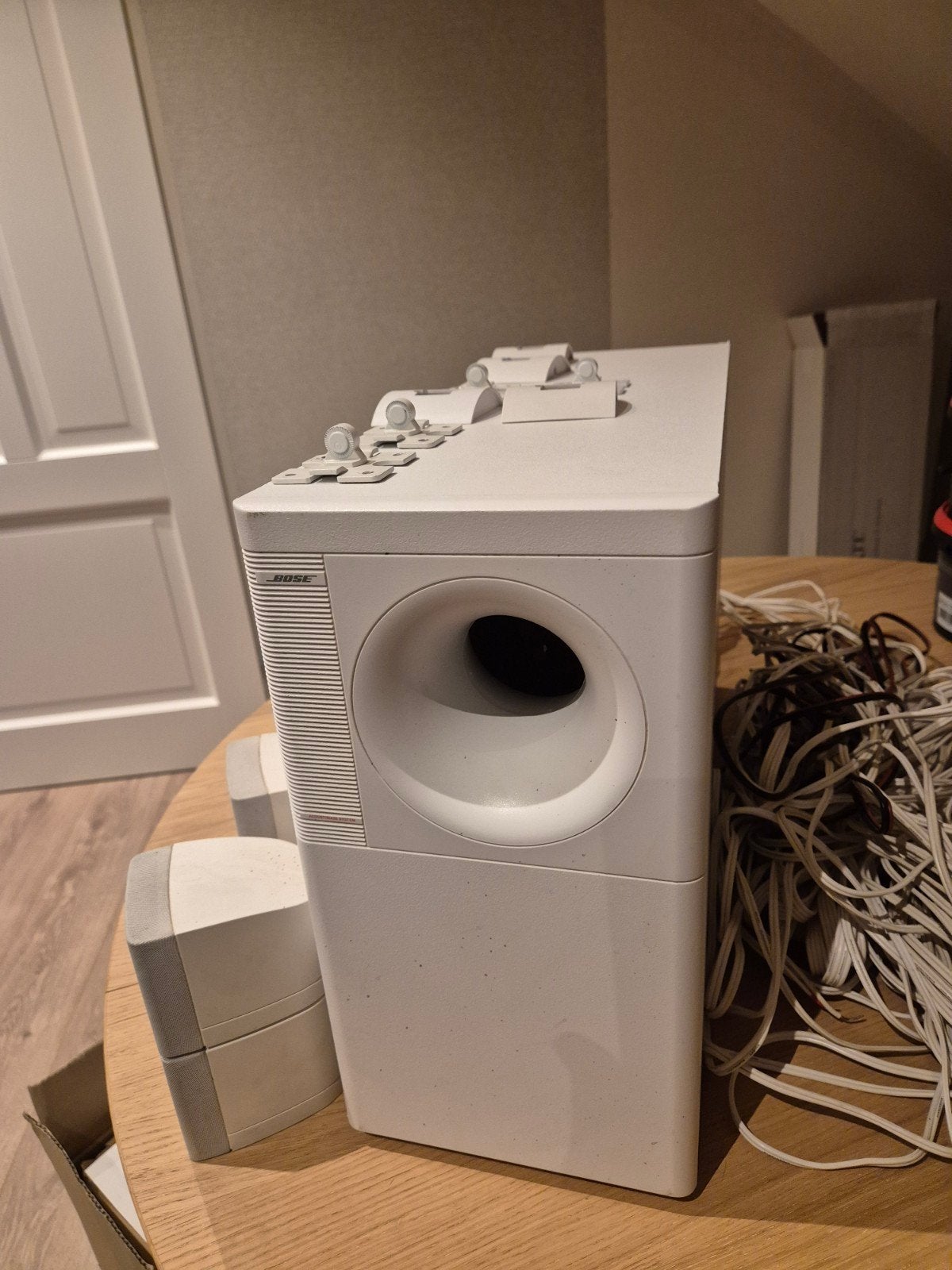 Bose accoustimas 10 bedraad, Gebruikt, Speakerset, Ophalen of Verzenden, 60 tot 120 watt