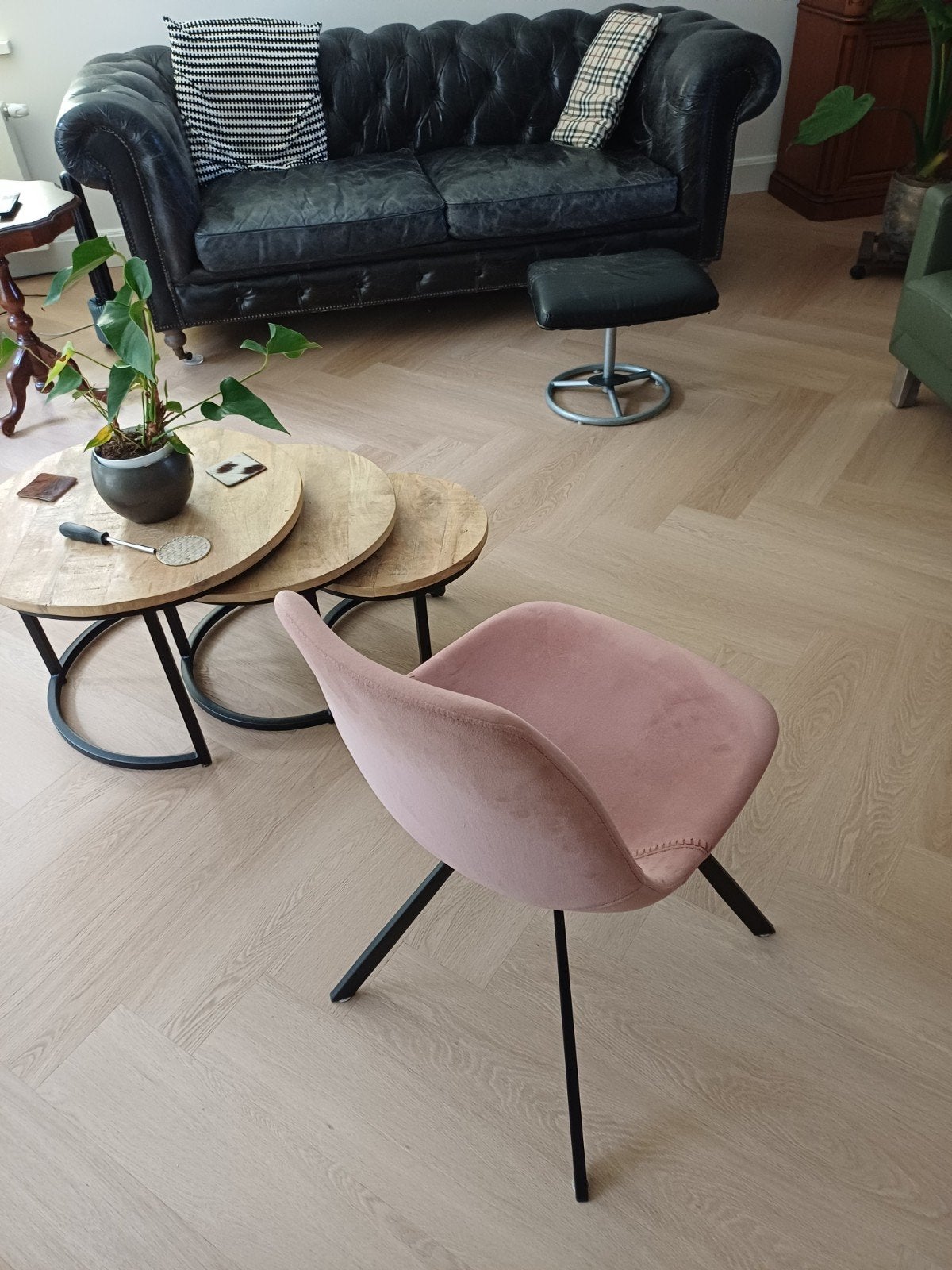 4 x rose tafelstoelen., Ophalen, Overige kleuren, Modern, Scandinavisch, Zo goed als nieuw