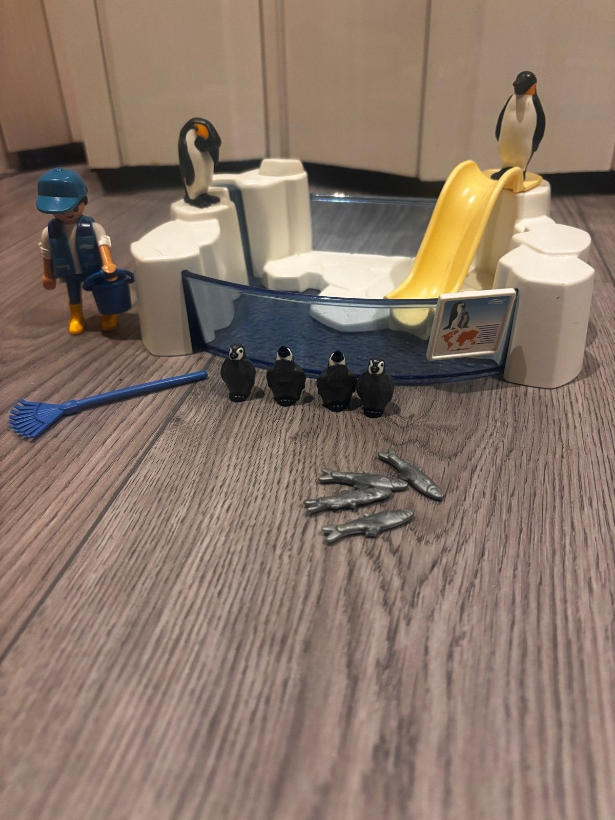 Playmobil Pinguïn Verblijf 9062 - Compleet, Kinderen en Baby's, Complete set, Overige typen, Zo goed als nieuw, Family fun