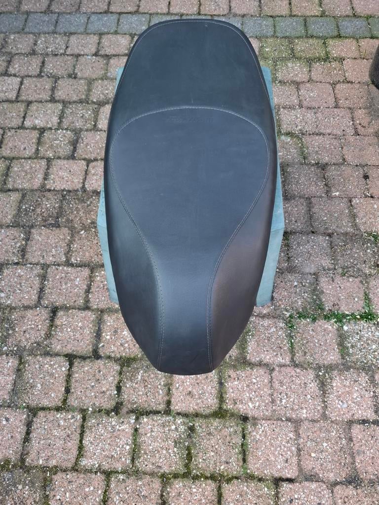 Zadel voor scooter NIEUW, Ophalen, Zo goed als nieuw, Zadel, Overige merken