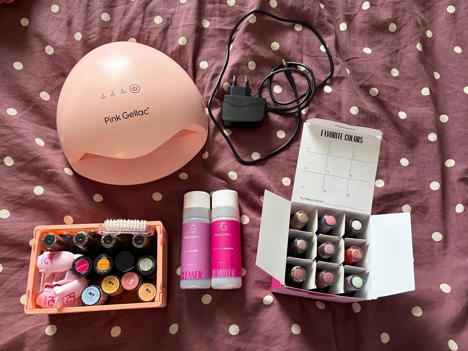 Pink gellac set met 17 kleuren en verschillende bases, Ophalen of Verzenden, Zo goed als nieuw, Overige kleuren, Handen en Nagels