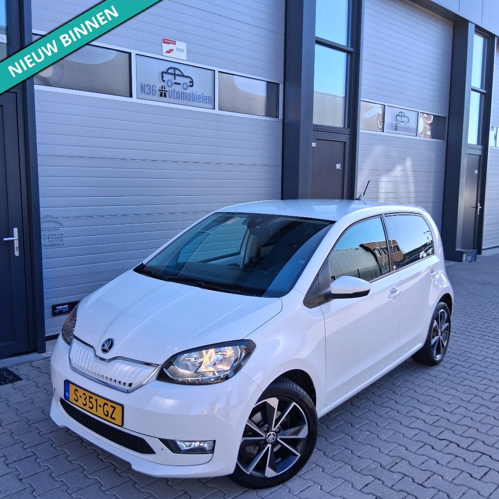 Skoda Citigo e-iV Style/83 pk /Cruise C/DAB/ 93,1% SOH/DEALE, Auto's, Stof, 37 €/maand, 4 stoelen, Wit