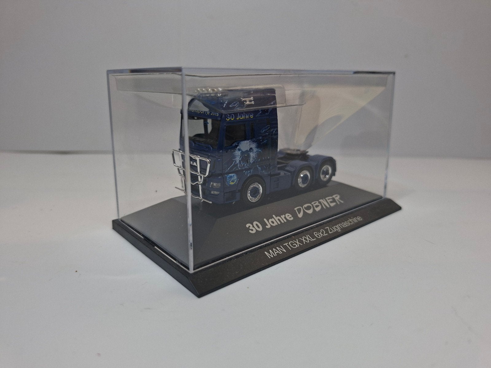 Herpa man., Hobby en Vrije tijd, Modelauto's | 1:87, Ophalen, Zo goed als nieuw, Bus of Vrachtwagen, Herpa