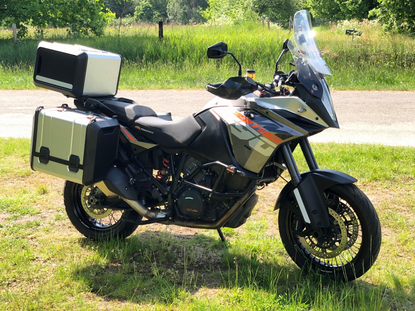 KTM 1190 Adventure - 2013, complete kofferset, opties, Motoren, 2 cilinders, Motorrijbewijs A, Gebruikt, Particulier