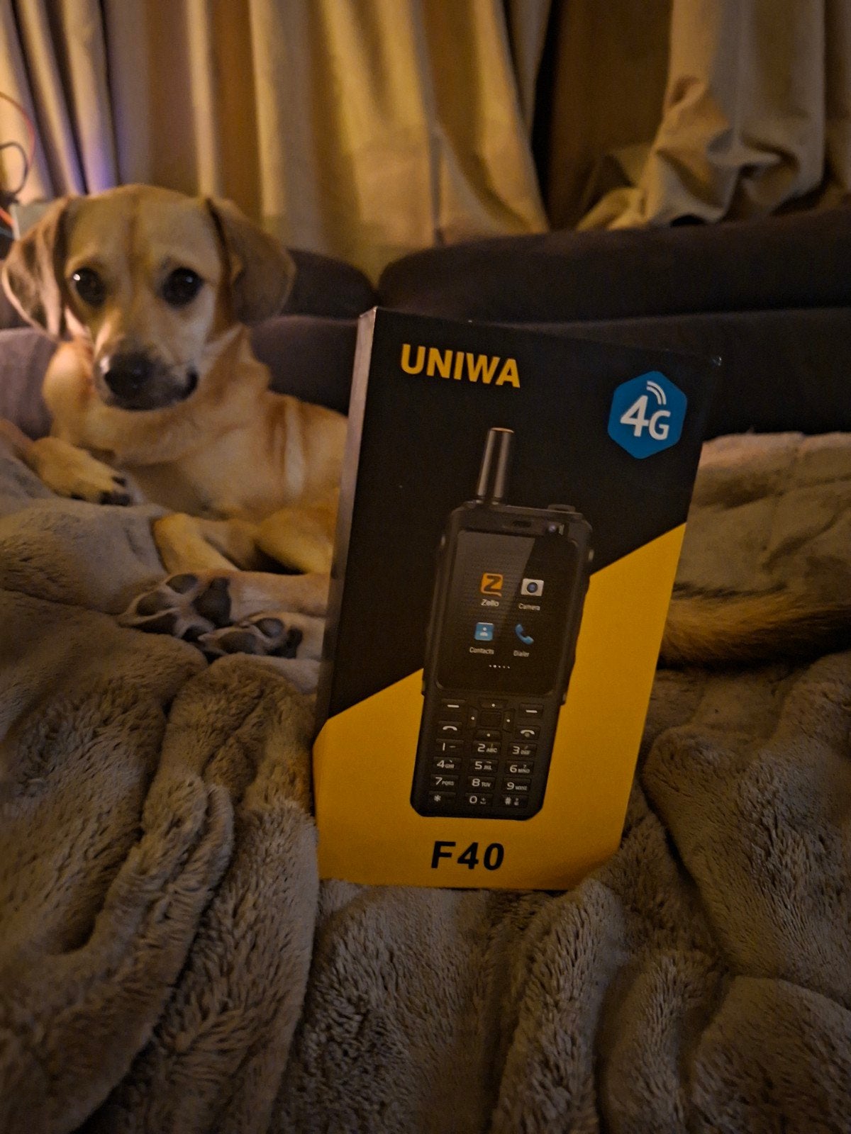 Uniwa F40 zello, Telecommunicatie, Ophalen of Verzenden