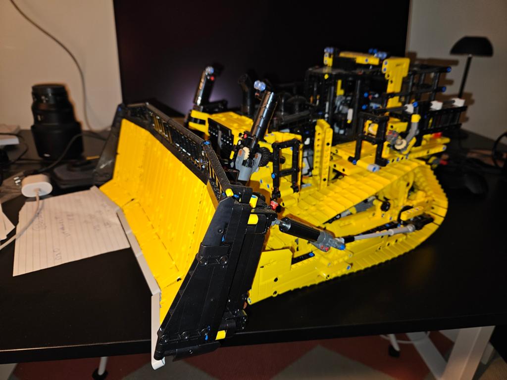 D11 buldozer technisch lego, Kinderen en Baby's, Speelgoed | Duplo en Lego, Ophalen of Verzenden