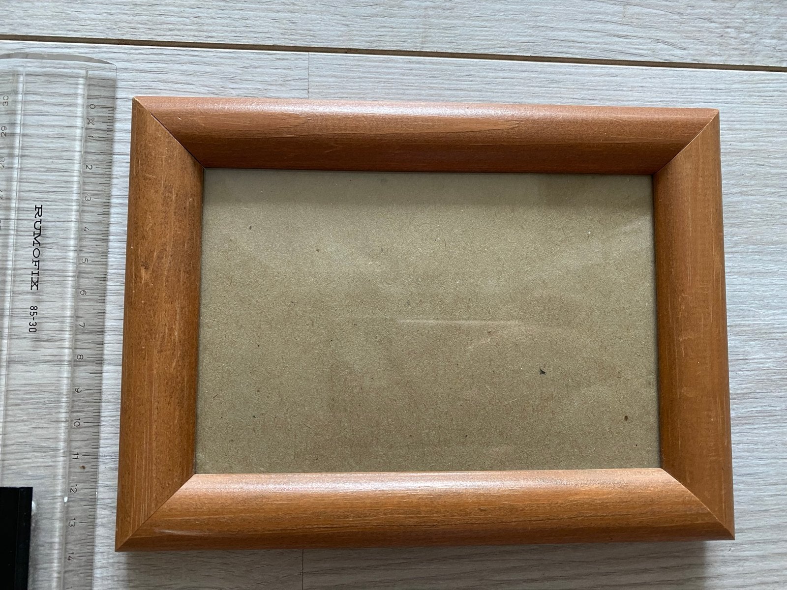 Houten fotolijst met glas - 18x13 cm, Bruin, Ophalen of Verzenden, Zo goed als nieuw, Fotolijst