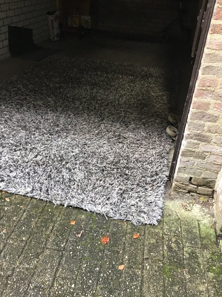 Vloerkleed, Ophalen, Gebruikt, Grijs, 5 tot 10 m²