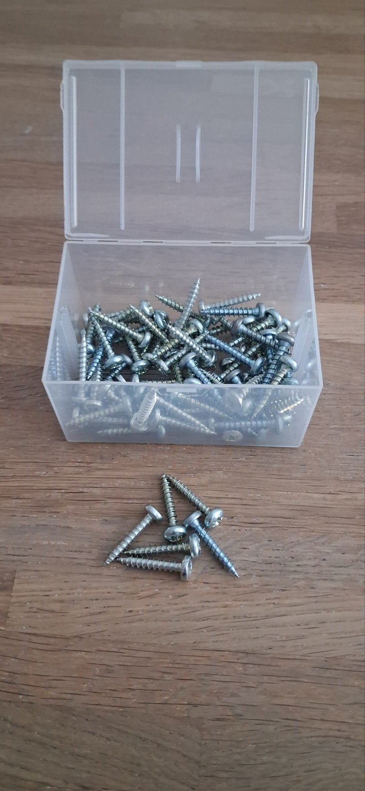 Partij schroeven 2.5 mm kruis- en bolkop, Ophalen of Verzenden, Gebruikt, Minder dan 50 mm, Schroeven