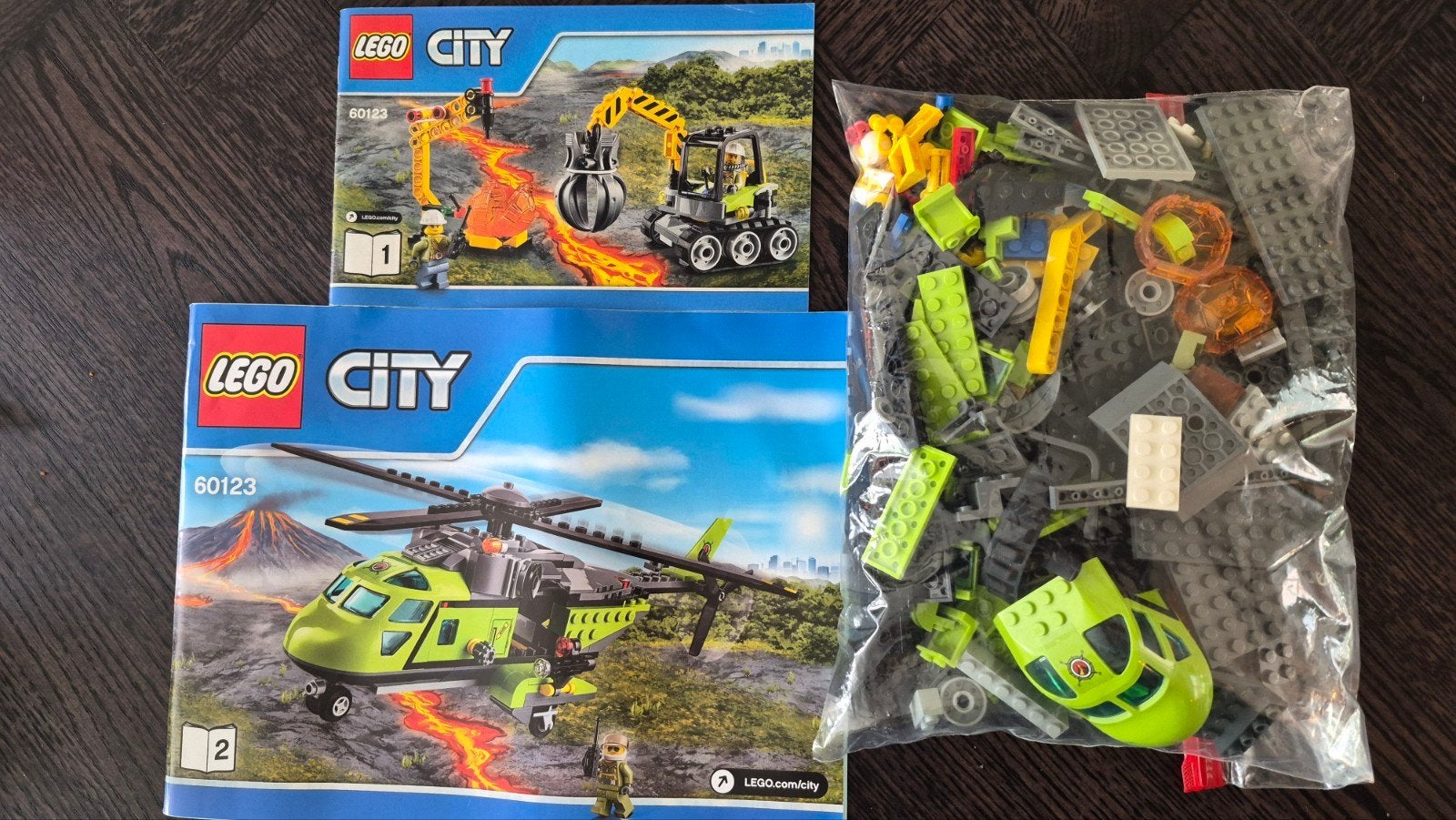 Lego City 60123 Vulkaanhelikopter en Vulkaanrupsvoertui, Kinderen en Baby's, Lego, Ophalen of Verzenden, Complete set, Meerdere sets