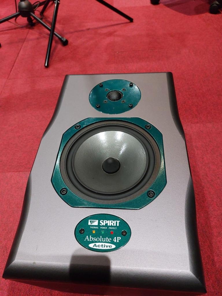 Gezocht Spirit Absolute 4P, Ophalen of Verzenden, 120 watt of meer, Front, Rear of Stereo speakers, Overige merken