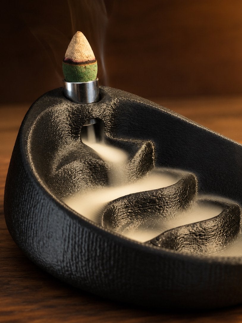 Zwarte wierookhouder met waterval effect, Zwart, C, C, Nieuw