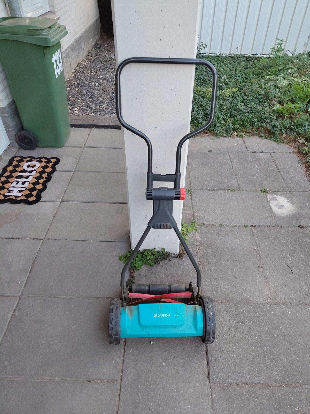 Gardena 300 Handgrasmaaier - Compact en Efficiënt, Tuin en Terras, Grasmaaiers, Ophalen, Gebruikt, Handgrasmaaier, 30 t/m 39 cm