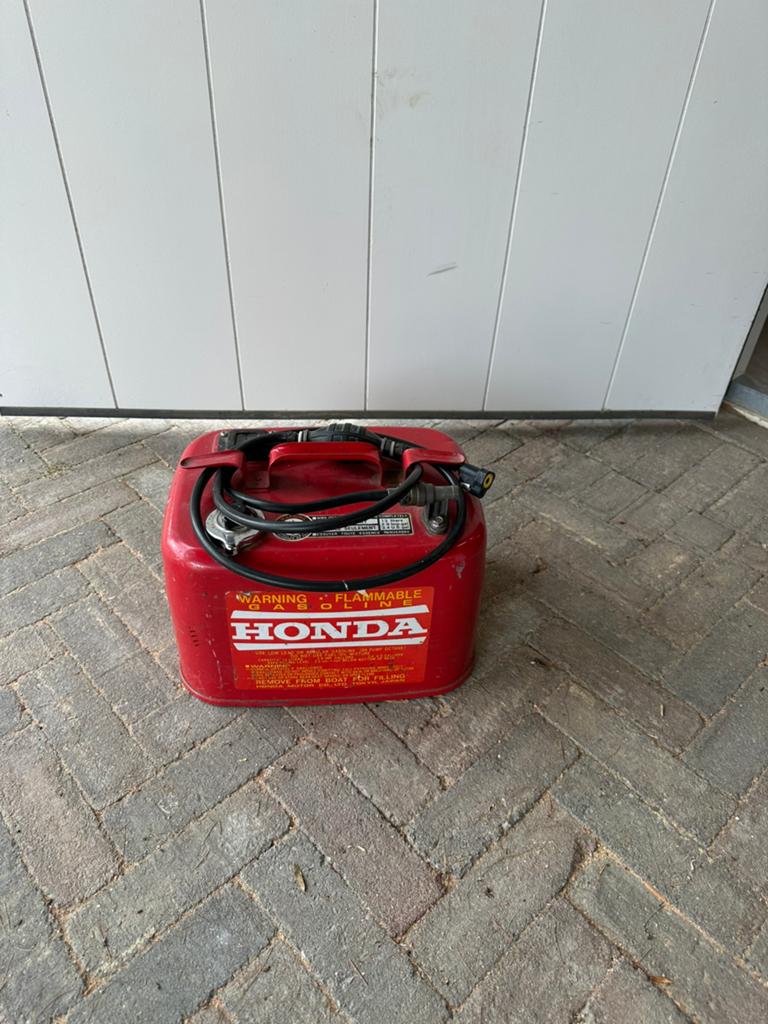 Originele Honda brandstoftank 13L met slang en meter, Watersport en Boten, Ophalen, Gebruikt, Motor en Techniek