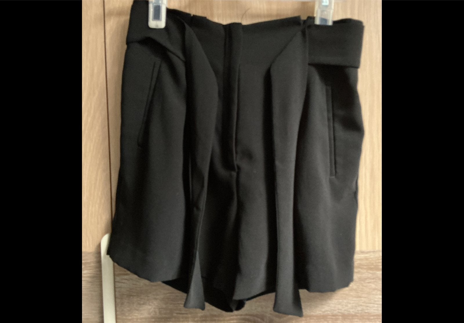 H&M korte broek & Kilky blouse (S) - Nieuw, Ophalen of Verzenden, Nieuw, Maat 36 (S), Kort
