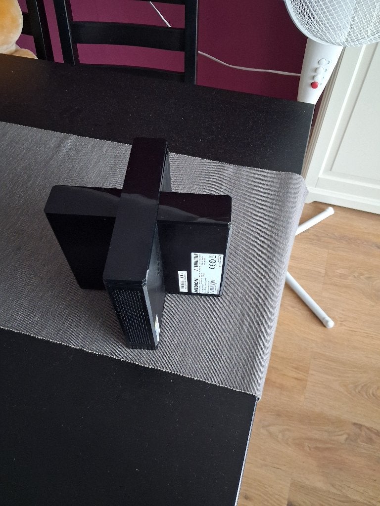 medion mini computer kan aan de tv met hdmi eventueel, Computers en Software, Desktop Pc's, Ophalen, Zo goed als nieuw