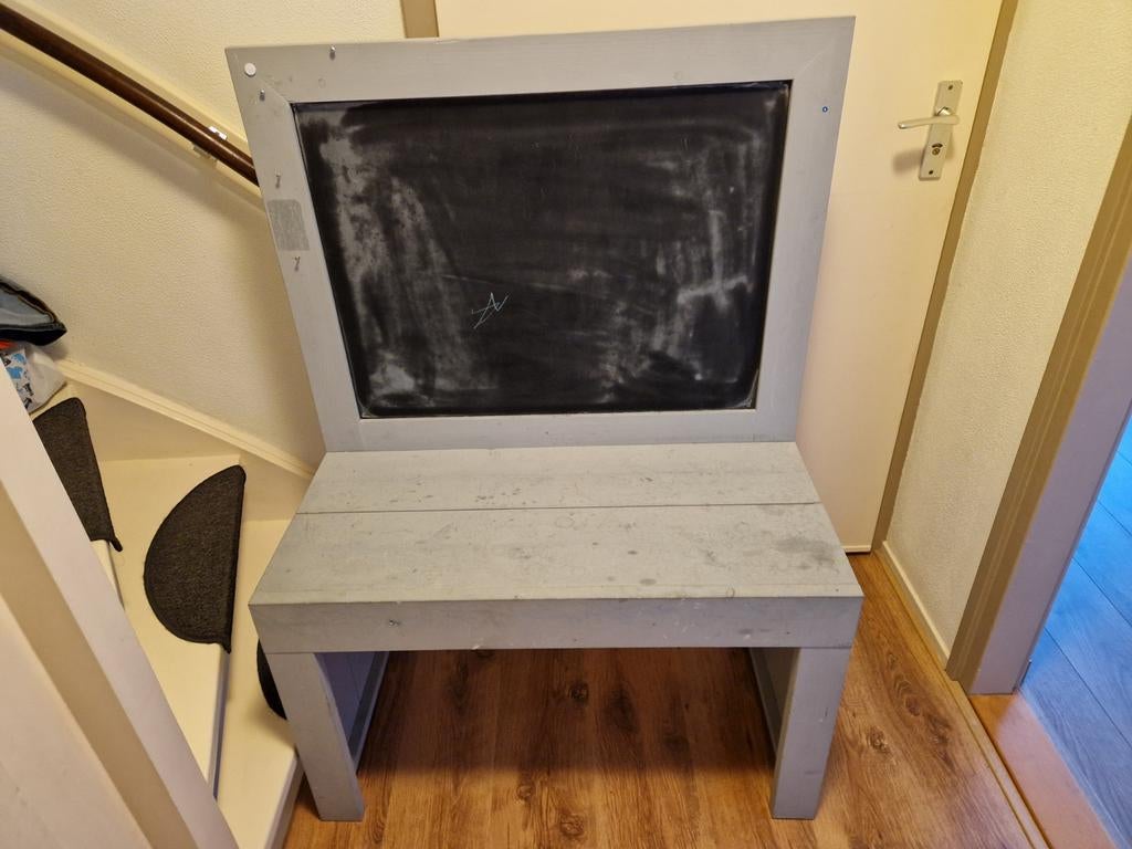 Steigerhouten bureau met krijtbord, Huis en Inrichting, Ophalen, Gebruikt, Krijtbord