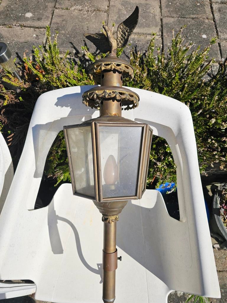 Antieke koperen buitenlamp met adelaar, Antiek en Kunst, Ophalen of Verzenden