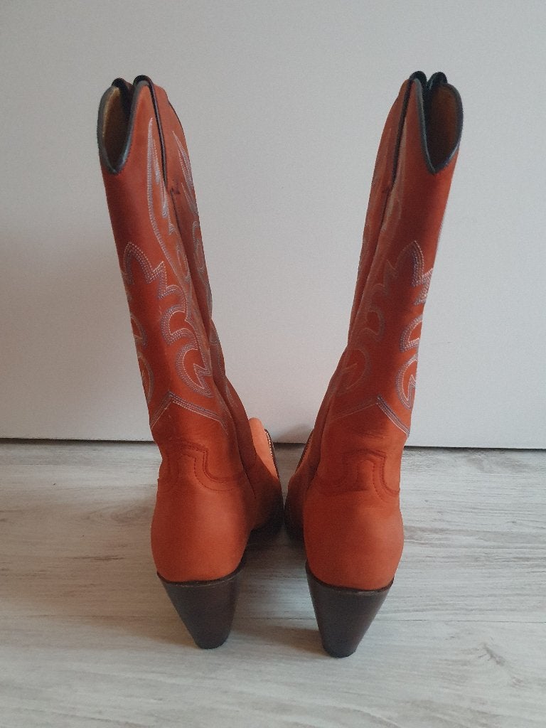 Sancho Laarzen maat 38 (Suede), Ophalen of Verzenden, Zo goed als nieuw, Zwart, Hoge laarzen