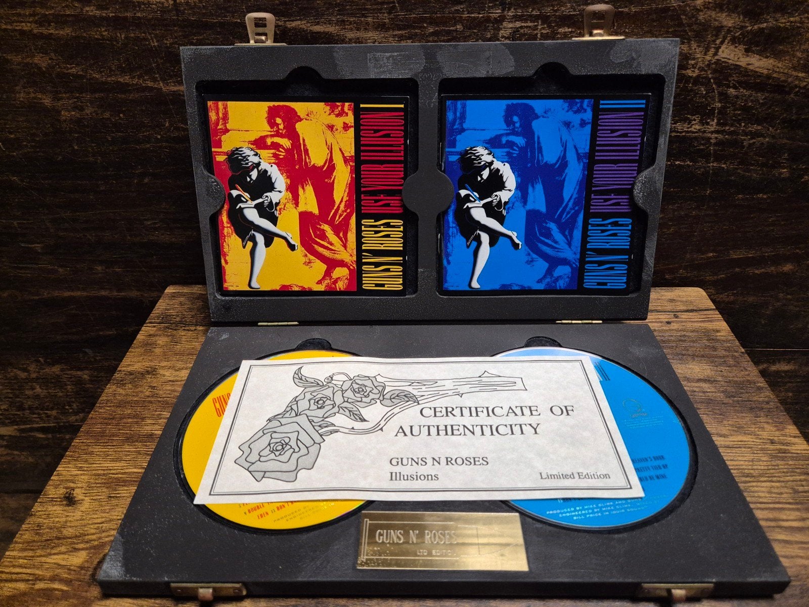 Guns N' Roses - Use Your Illusion I & II Box set ILLUSIONS, Rock, Boxset, Ophalen of Verzenden, Zo goed als nieuw