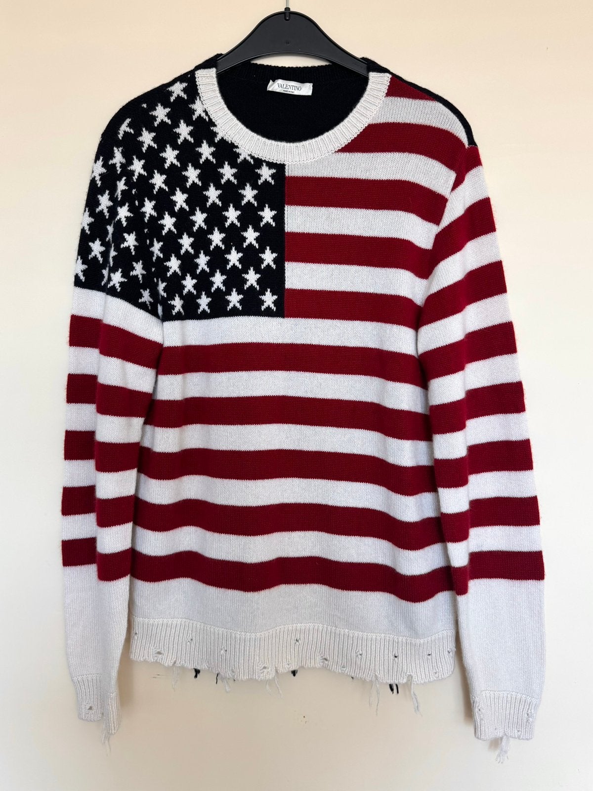 Valentino Garavani USA flag destroyed cashmere trui designer, Verzenden, Zo goed als nieuw, Maat 48/50 (M), Rood
