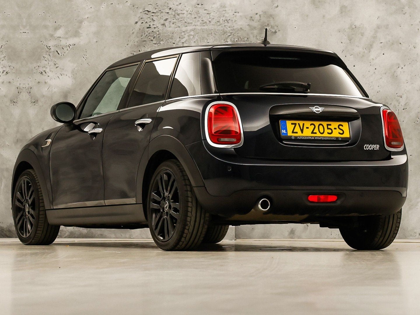 MINI Cooper 1.5 Cooper Chili Sport (5 DEURS, HARMAN KARDON D, Voorwielaandrijving, 136 pk, Gebruikt, Blauw