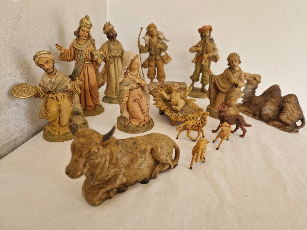 (F) 14-delige vintage kunststof kerstgroep., Ophalen of Verzenden, Zo goed als nieuw