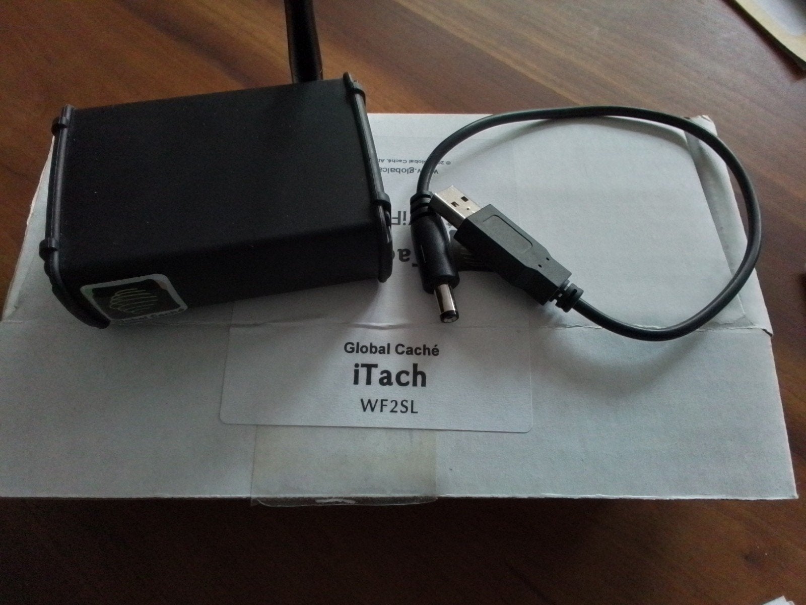 Global Cache iTach WF2SL WiFi naar Serieel Converter, Ophalen of Verzenden, Zo goed als nieuw
