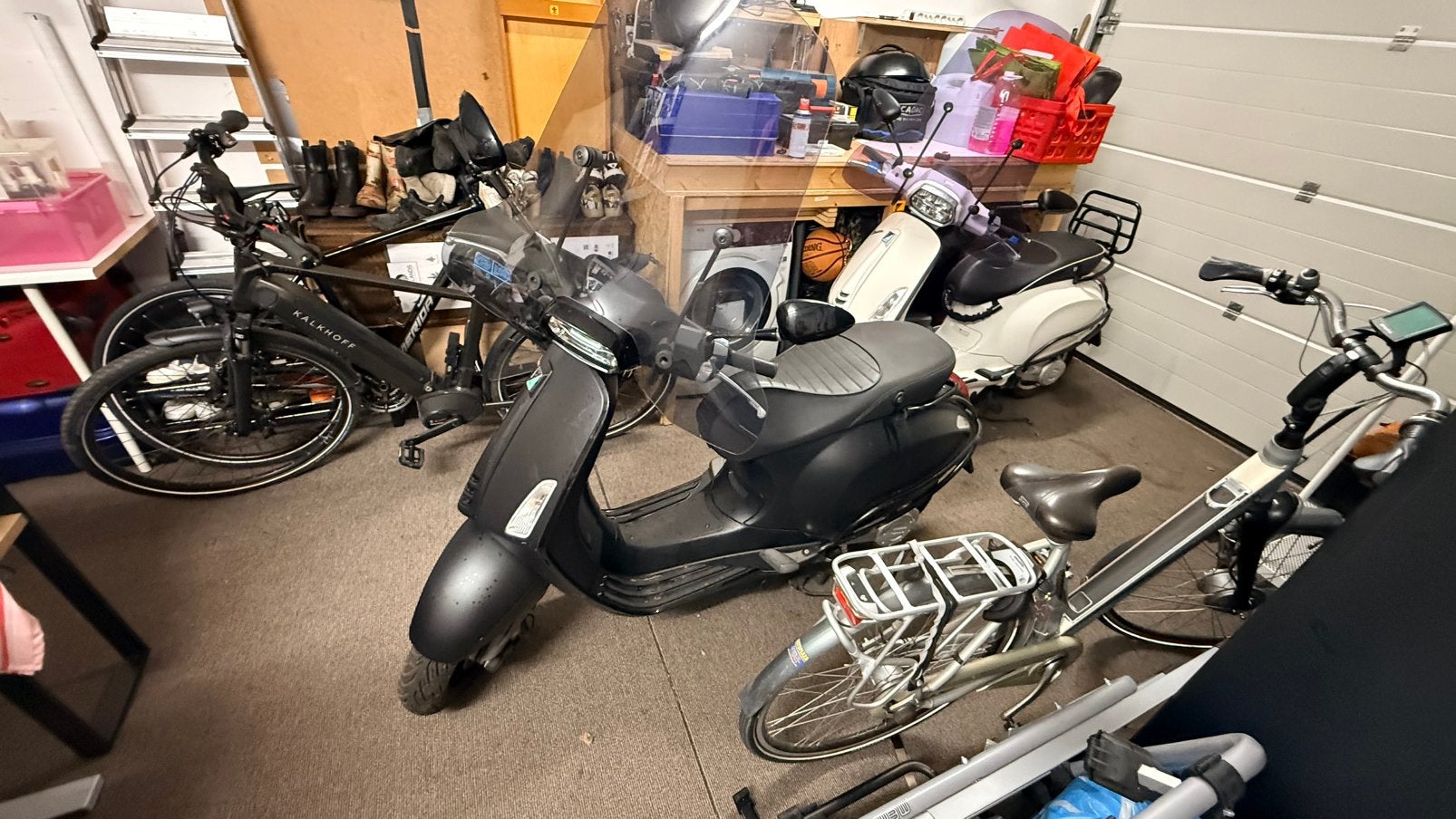 Vespa notte bromscooter matzwart, Ophalen, Gebruikt, Benzine