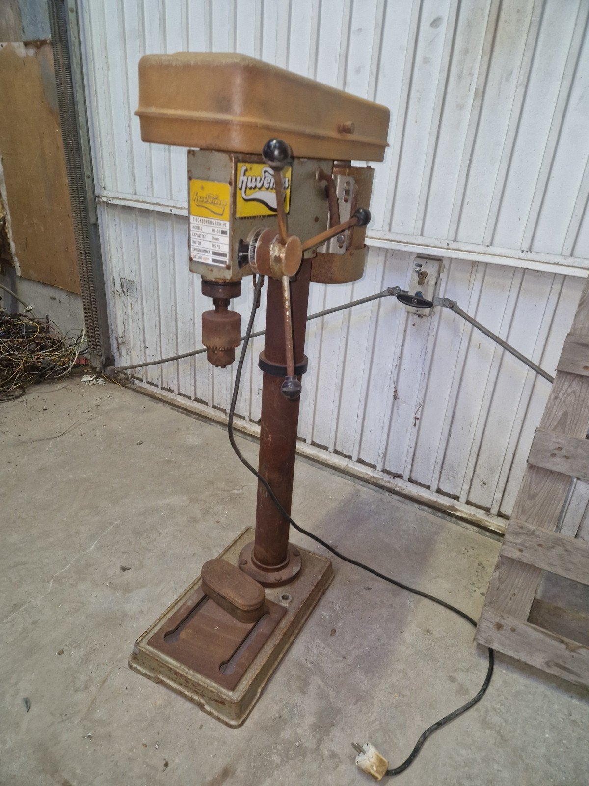 Huvema kolomboormachine tafelboor, Ophalen, Gebruikt, 400 tot 600 watt, Kolomboormachine