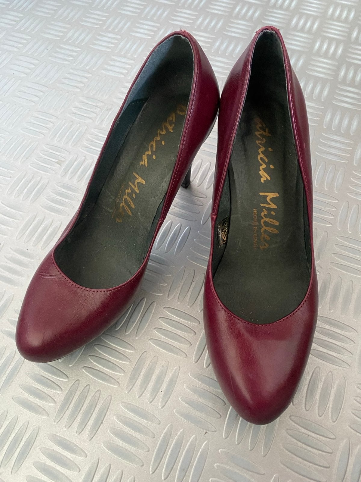 Patricia Miller Bordeaux Leren Pumps Maat 39, Ophalen of Verzenden, Gedragen, Rood, Pumps