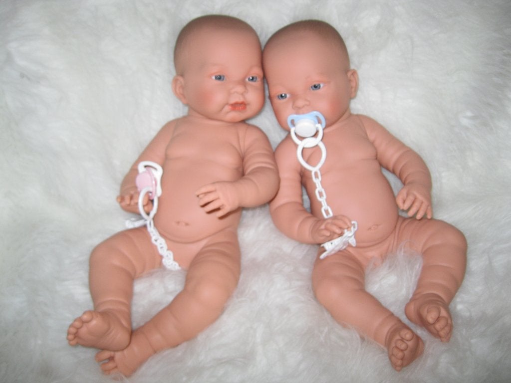 Llorens full body babypop Jongen of Meisje met speen 45cm, Spanje, Nieuw, Ophalen of Verzenden, Babypop