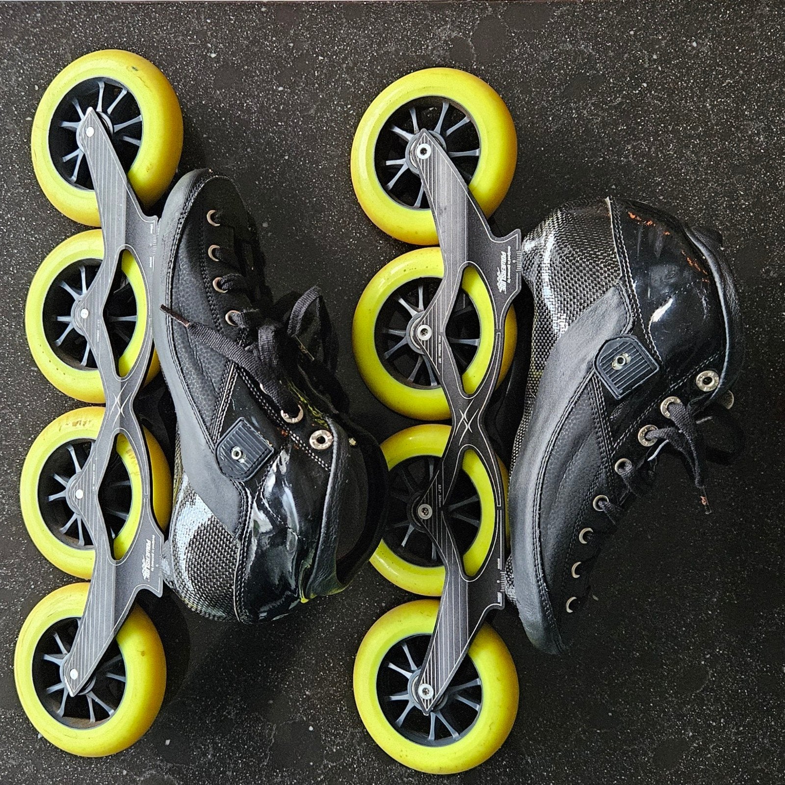 Skeelers Powerslide Double X, maat 41, inclusief beschermers, Gebruikt, Ophalen of Verzenden, Inline skates 4 wielen, Powerslide
