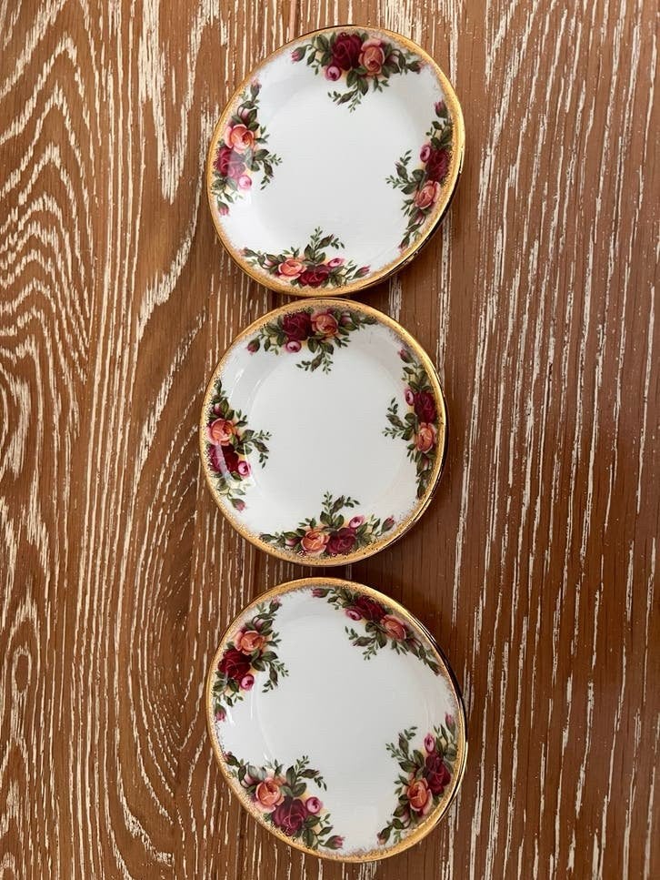 Set van 3 Royal Albert Old Country Roses schaaltjes, Ophalen of Verzenden