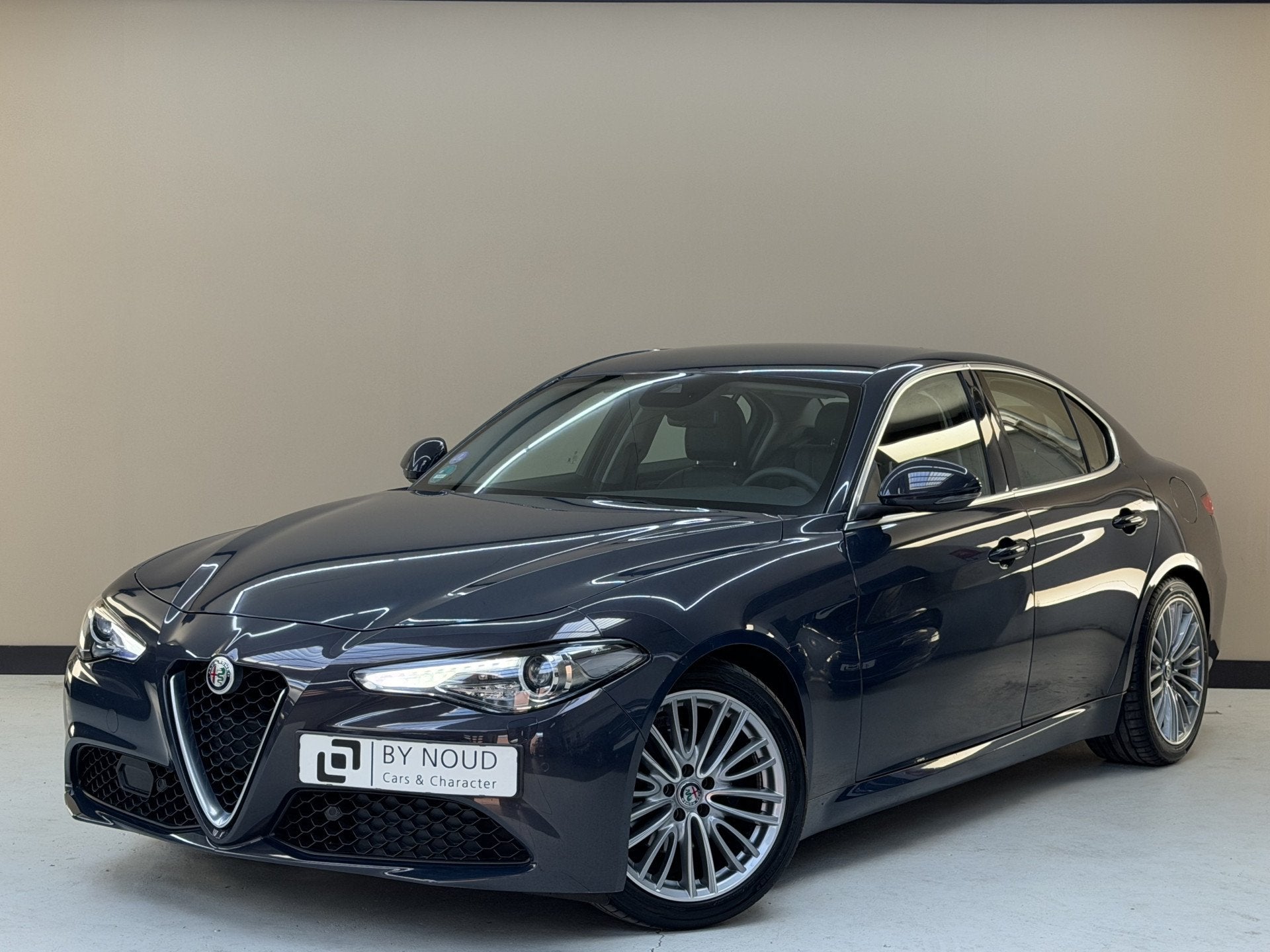 Alfa Romeo Giulia 2.0T Super, 280Pk, 2017, 2de eigenaar, Squ, Automaat, Achterwielaandrijving, 4 cilinders, 1404 kg