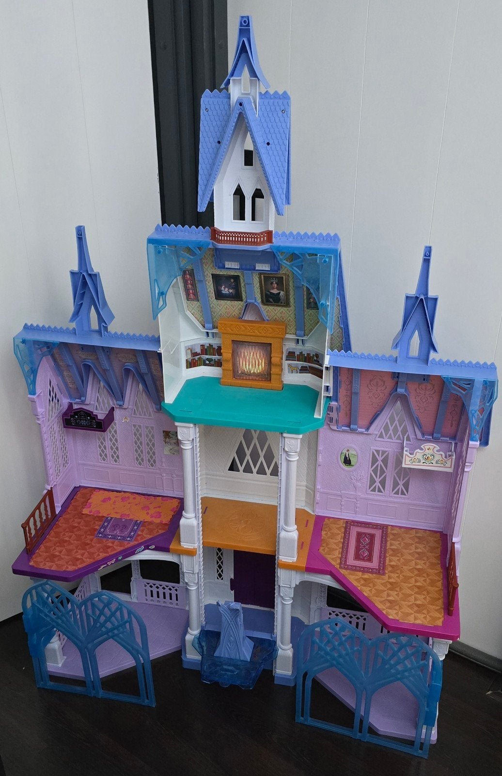 Groot Frozen Kasteel Speelset - 150cm hoog! - Barbie formaat, Ophalen, Gebruikt, Poppenhuis