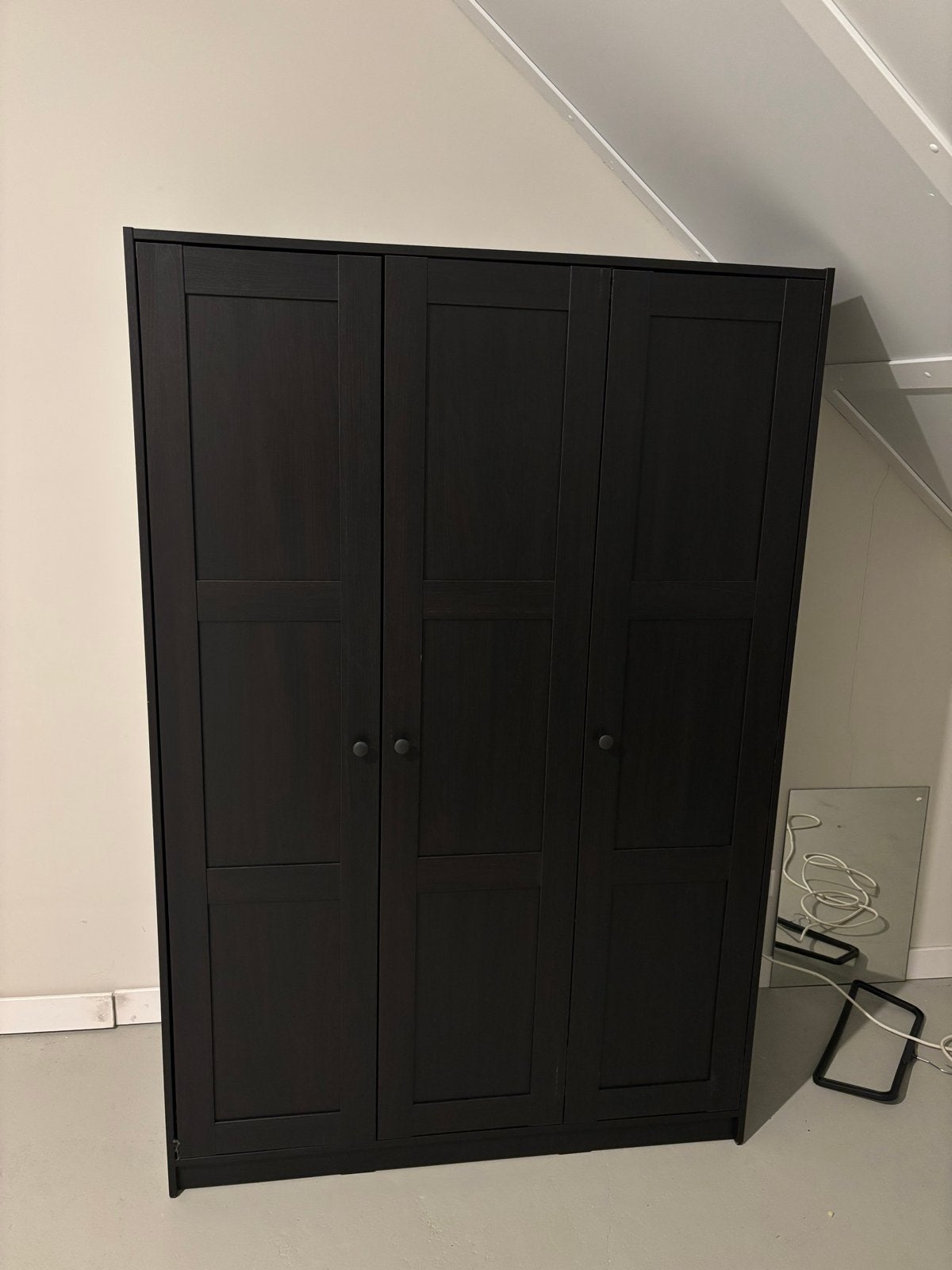 IKEA Rakkestad kledingkast 3 deuren, zwartbruin, Huis en Inrichting, Ophalen, Gebruikt, 100 tot 150 cm, 150 tot 200 cm