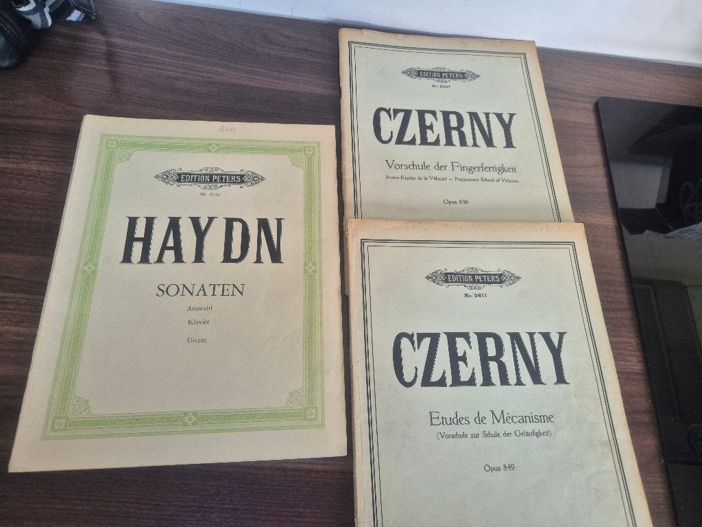 3 muziekboeken - bladmuziek, Klassiek, Ophalen of Verzenden, Zo goed als nieuw, Artiest of Componist