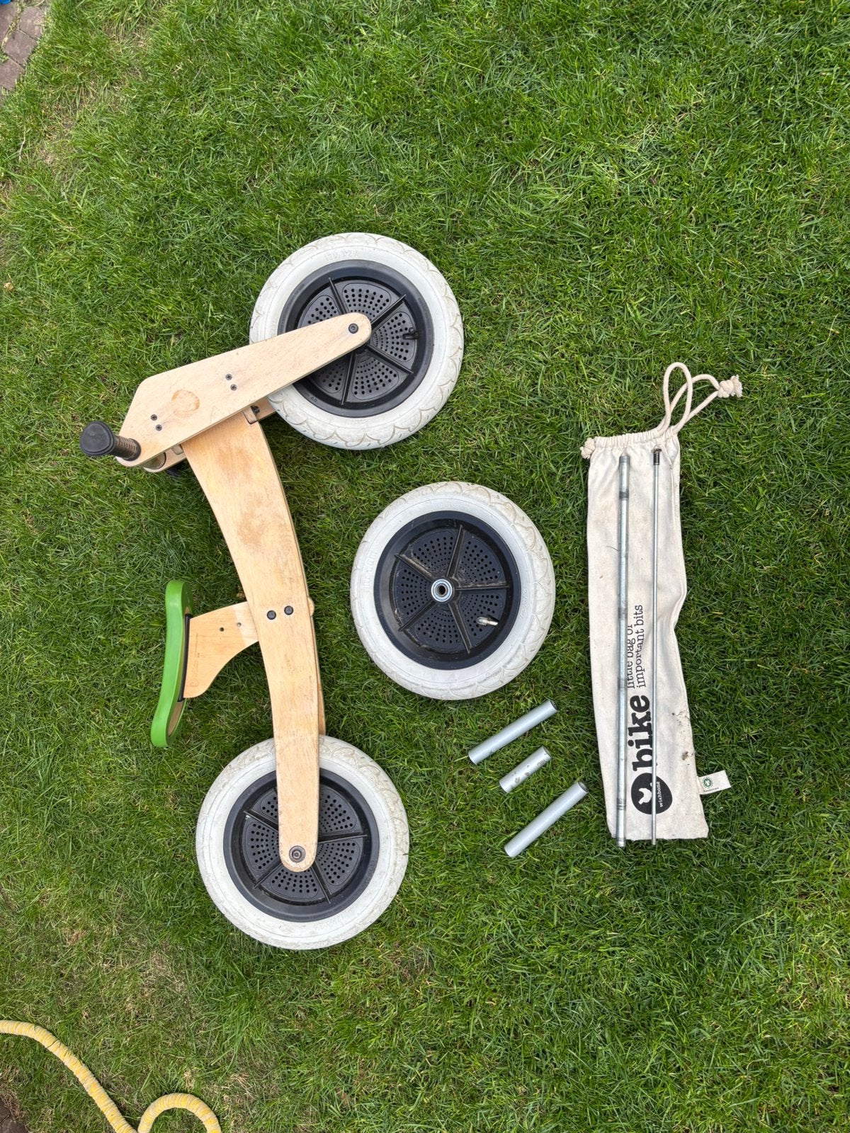 Wishbone loopfiets 3 en 2-wieler, Ophalen, Zo goed als nieuw, Loopfiets