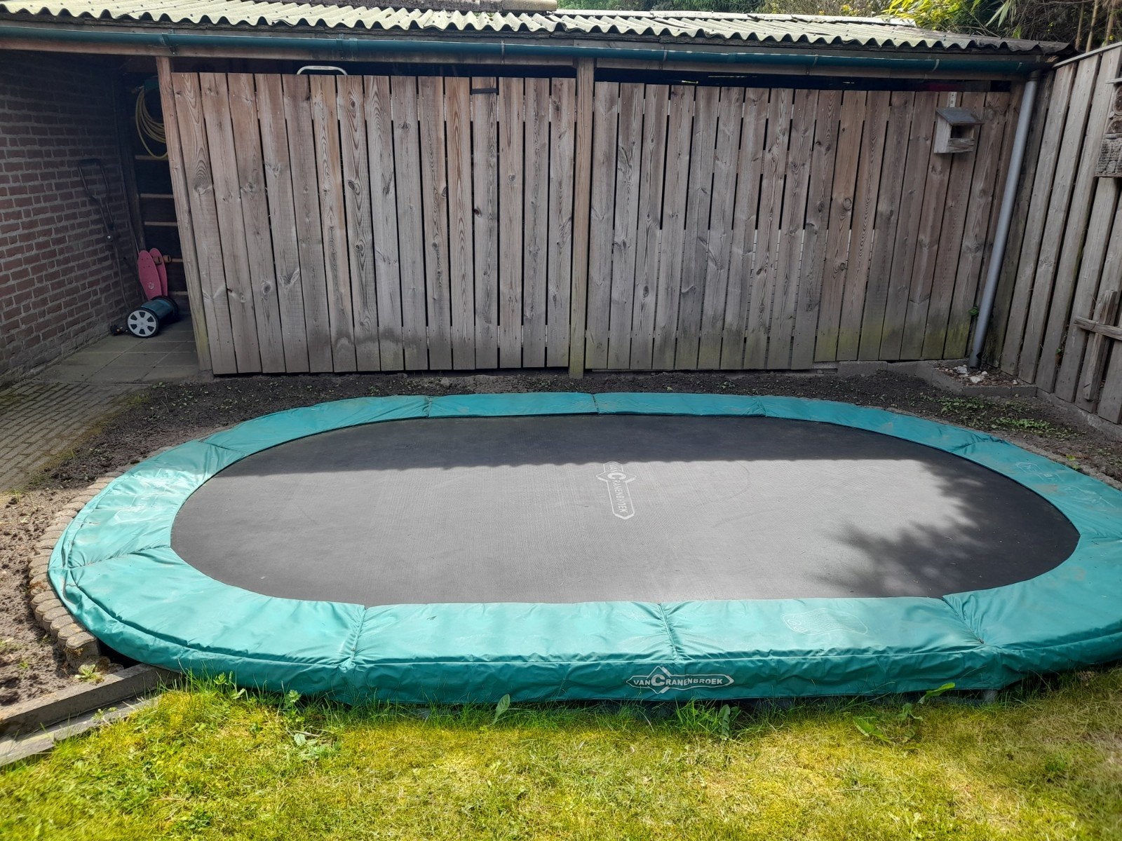 Ovaal Trampoline - 4,10m x 2,50m - Van Cranenbroek, Ophalen, Gebruikt
