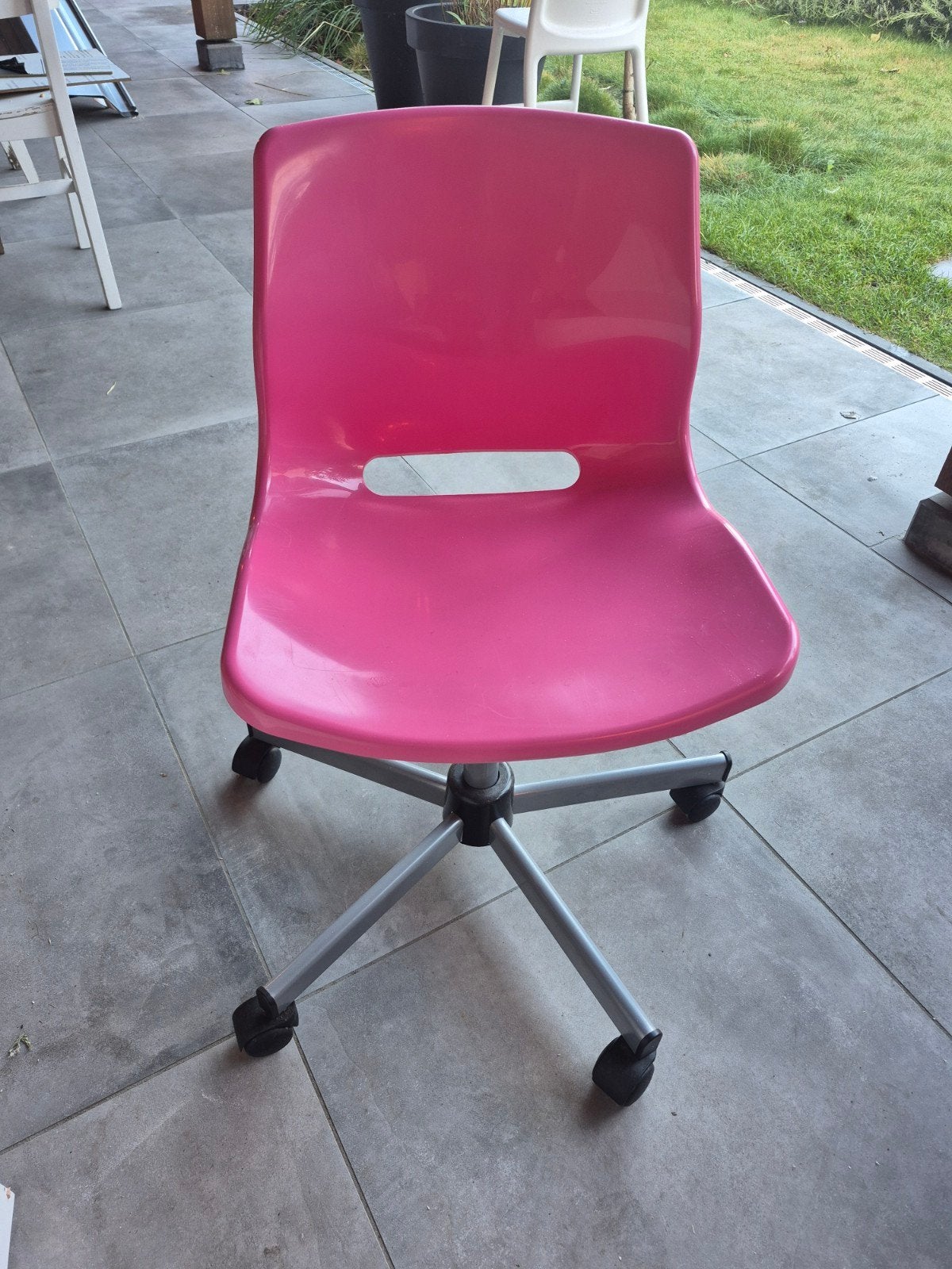 Ikea stoel roze 5 euro, Ophalen of Verzenden, Zo goed als nieuw, Roze