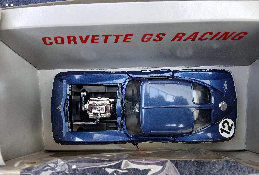 Revell Corvette GS Racing, 1op24, Ophalen of Verzenden, Zo goed als nieuw, Auto, Revell