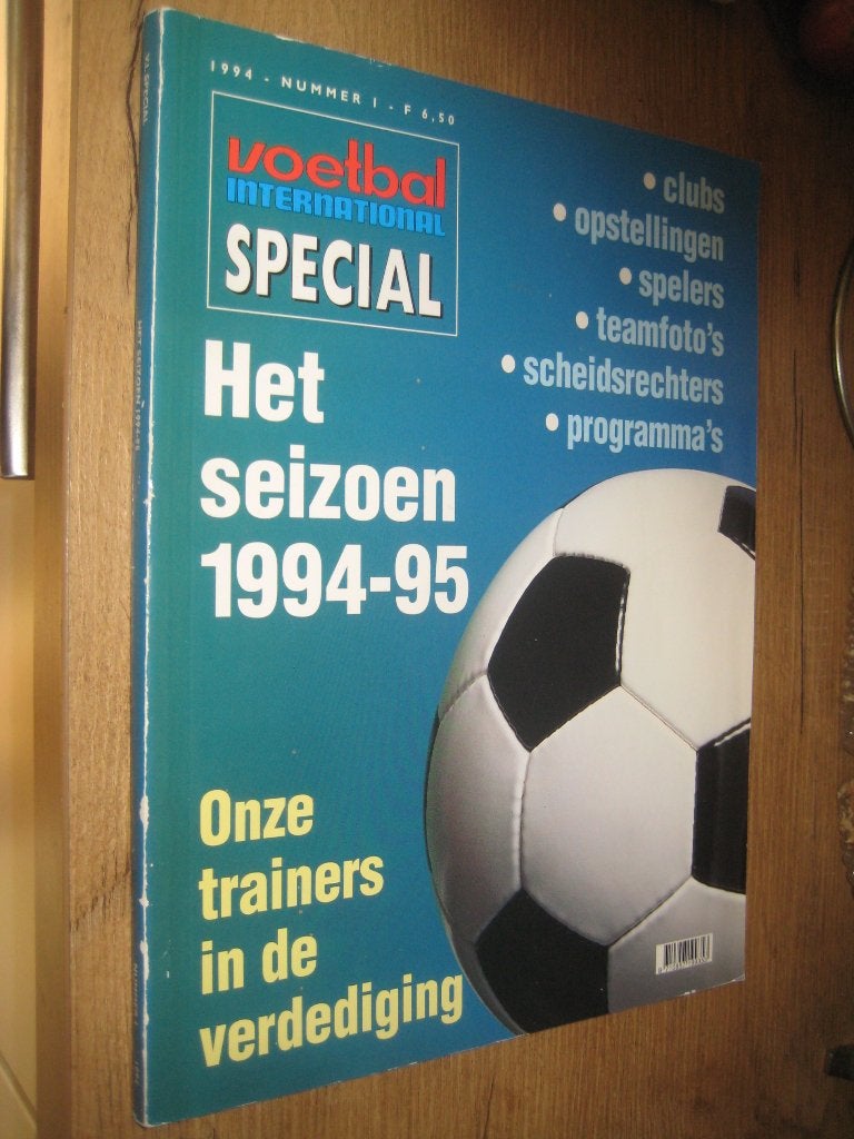 diverse jaren vi - het groot voetbalboek / special boeken, Ophalen of Verzenden, Zo goed als nieuw, Overige binnenlandse clubs