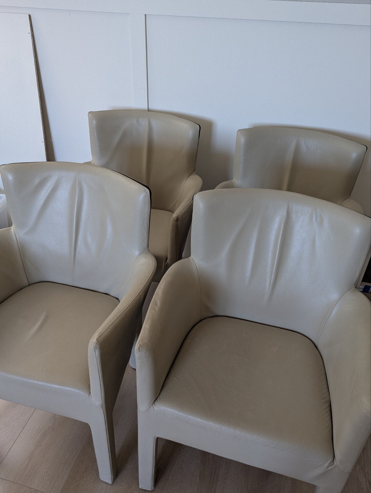 Set van 4 leren eetkamerstoelen - Crème/Beige, Huis en Inrichting, Stoelen, Gebruikt, Vier, Leer, Overige kleuren, Ophalen