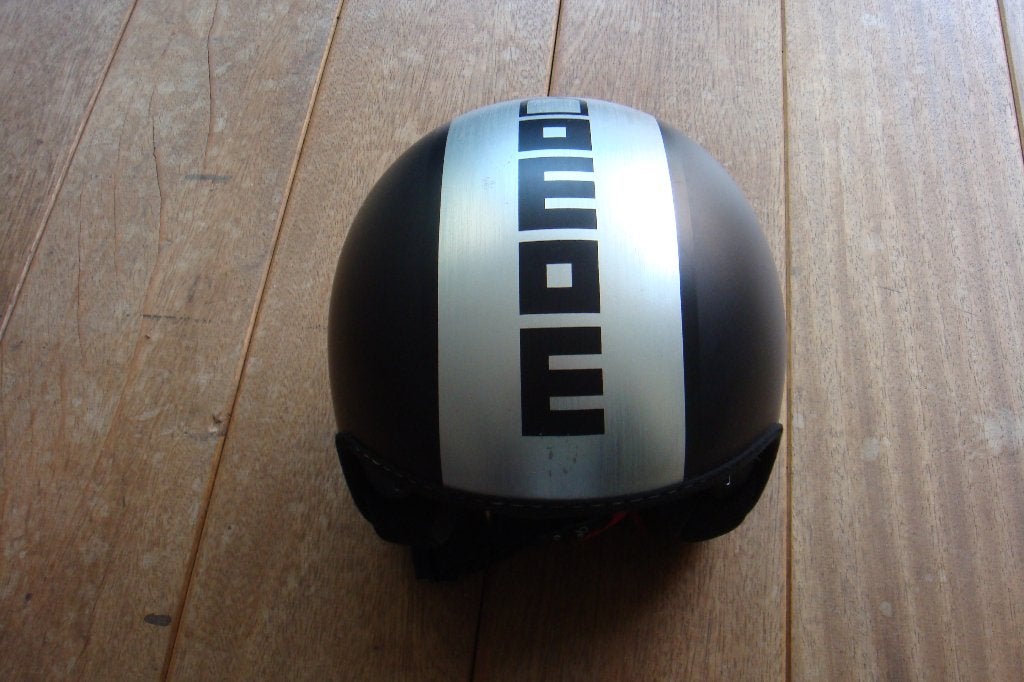 Momo helm met vizier erin zwart met beschadiging €39,-, Ophalen of Verzenden, Gebruikt, Medium, Momo