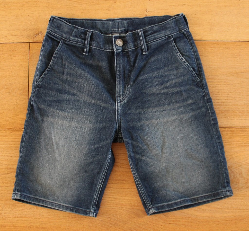 Denim short van H&M 152, Kinderen en Baby's, Kinderkleding | Maat 152, Broek, Gebruikt, H&M, Ophalen of Verzenden