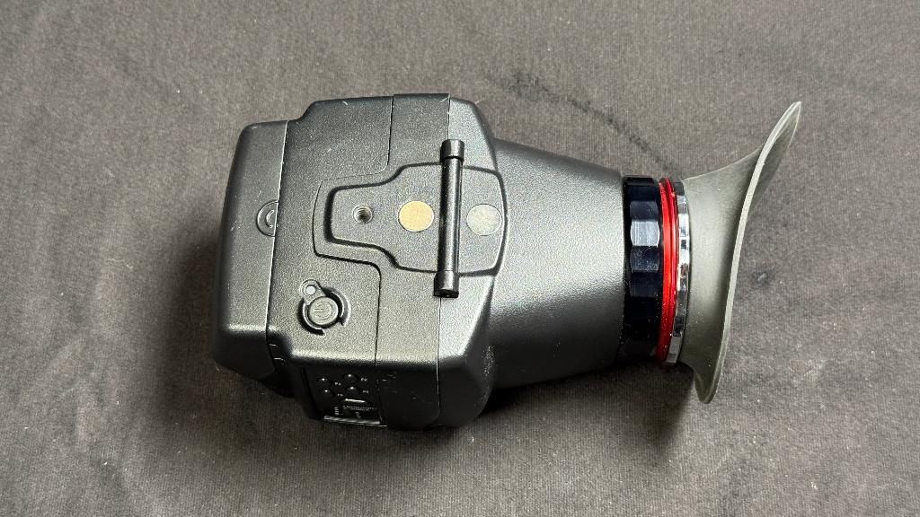 Alphatron EVF-035W electronic viewfinder met loupe, Ophalen, Gebruikt