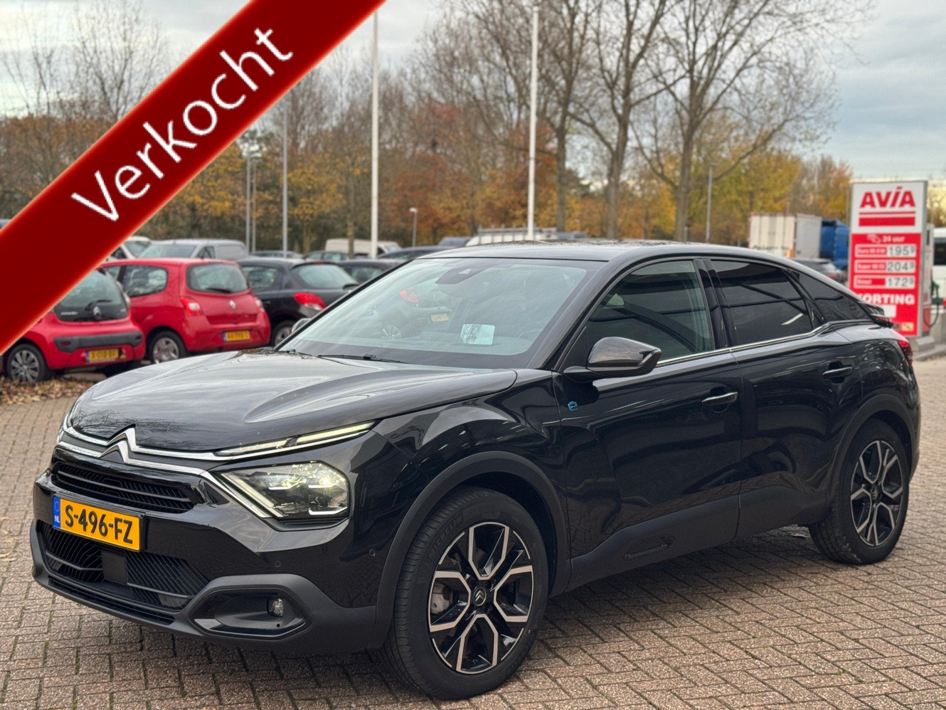 Citroën Ë-C4 Shine 50 kWh Trekhaak|Leder|Full options|Blac, Dealer onderhouden, 136 pk, Gebruikt, Zwart