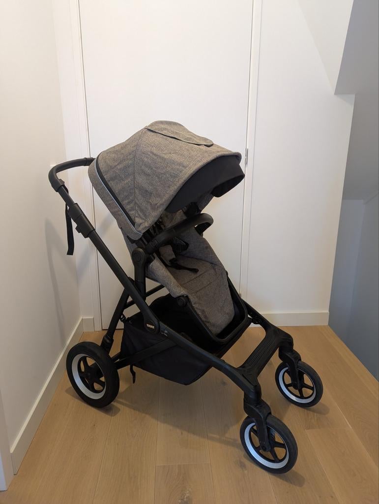 Thule Sleek 2 Kinderwagen Grijs Melange, Kinderen en Baby's, Kinderwagens en Combinaties, Gebruikt, Combiwagen, Overige merken